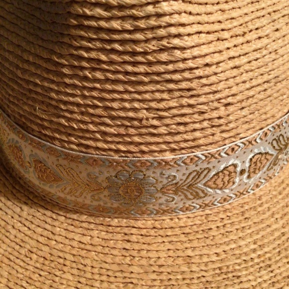 NEW! Lack of color rare straw banded rancher main image 5